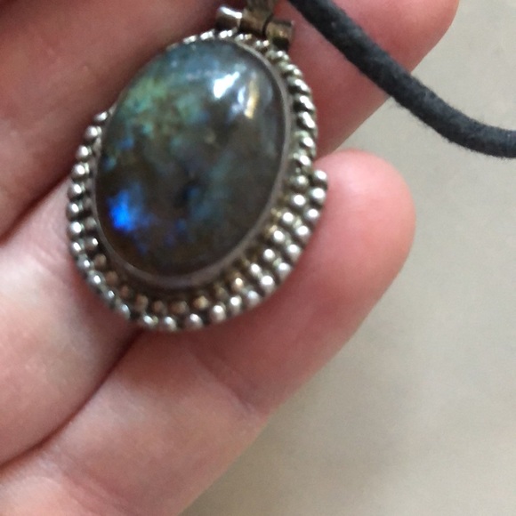 Labradorite set in sterling silver charm on braided cord necklace - Picture 5 of 12